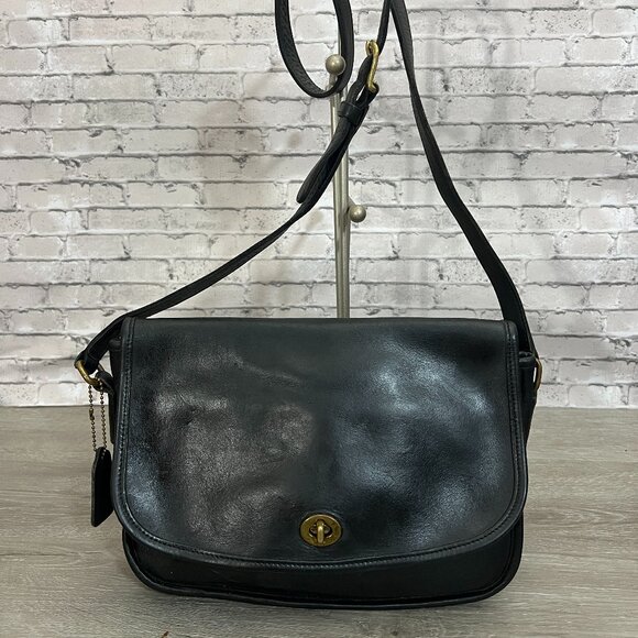 Vintage COACH Leather City bag